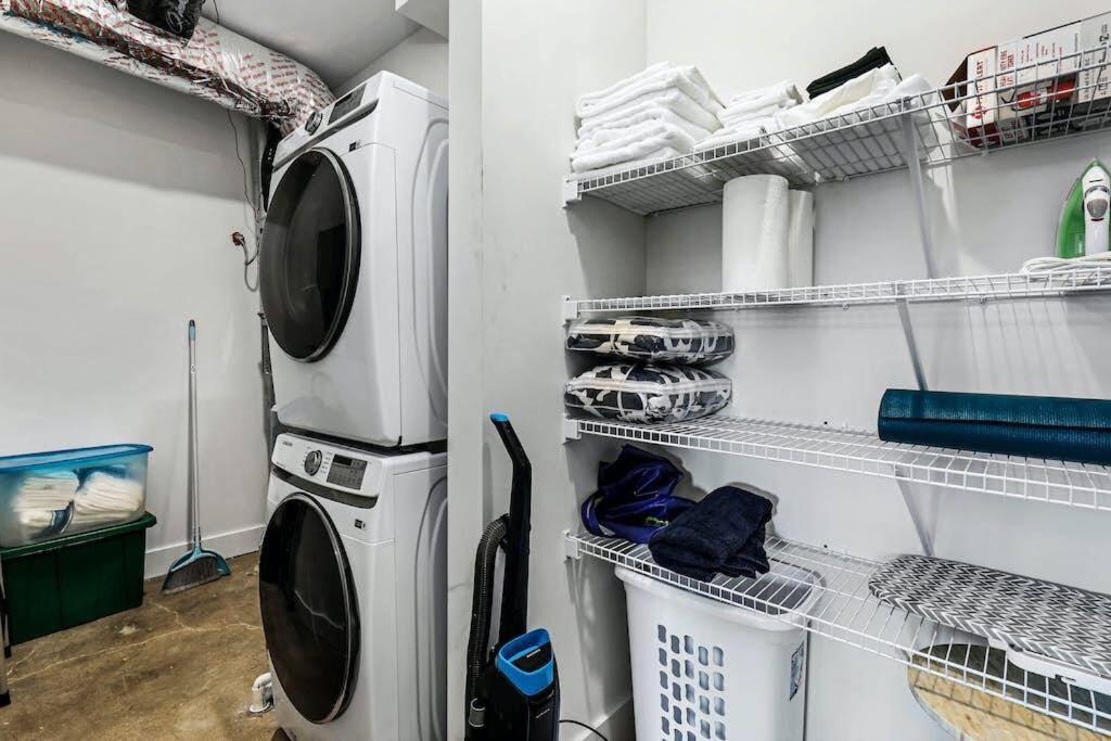 Brand New Condo Near Downtown Nash W Washer Dryer Nashville Dış mekan fotoğraf