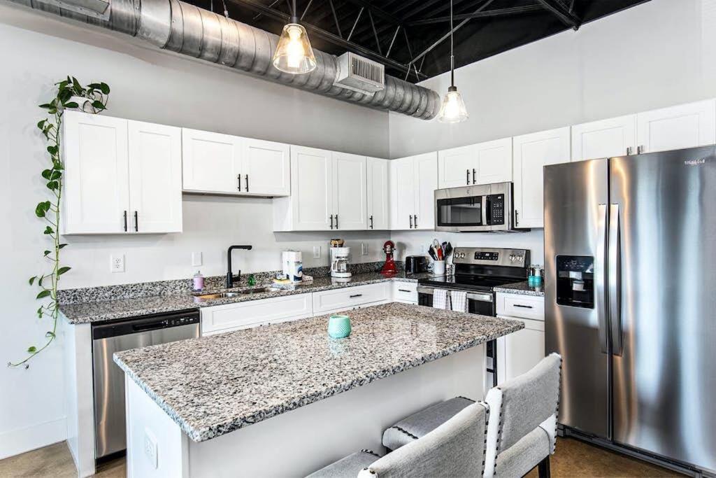 Brand New Condo Near Downtown Nash W Washer Dryer Nashville Dış mekan fotoğraf